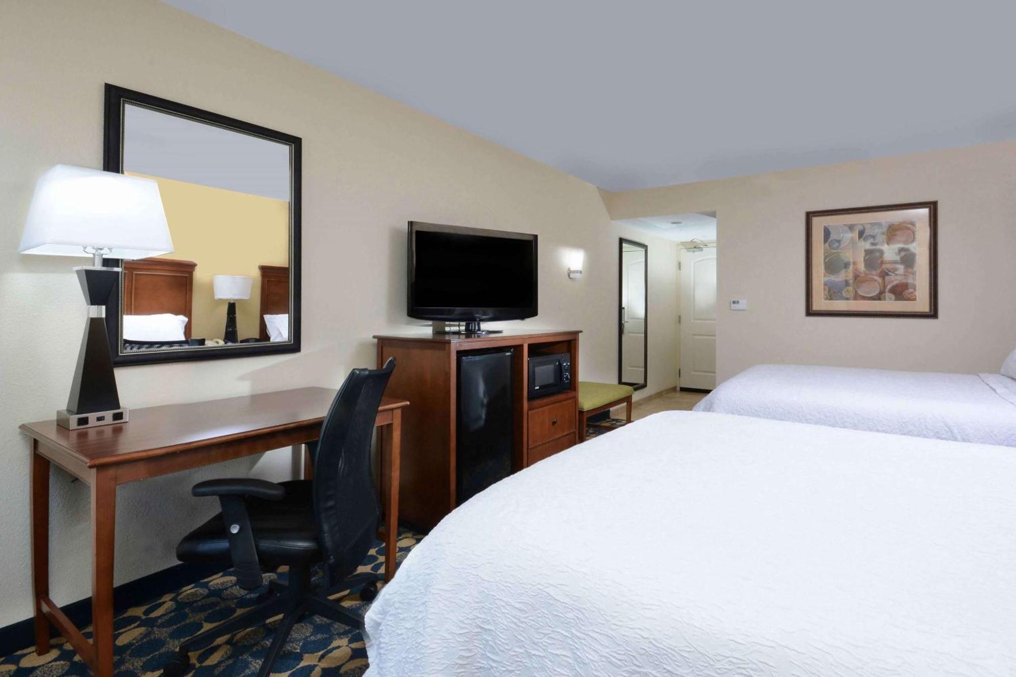 Hampton Inn Fayetteville Fort Bragg Extérieur photo