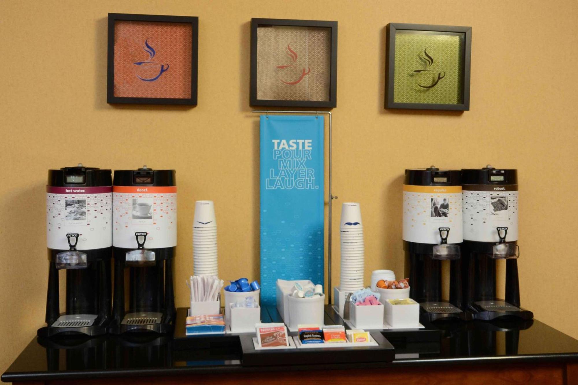 Hampton Inn Fayetteville Fort Bragg Extérieur photo