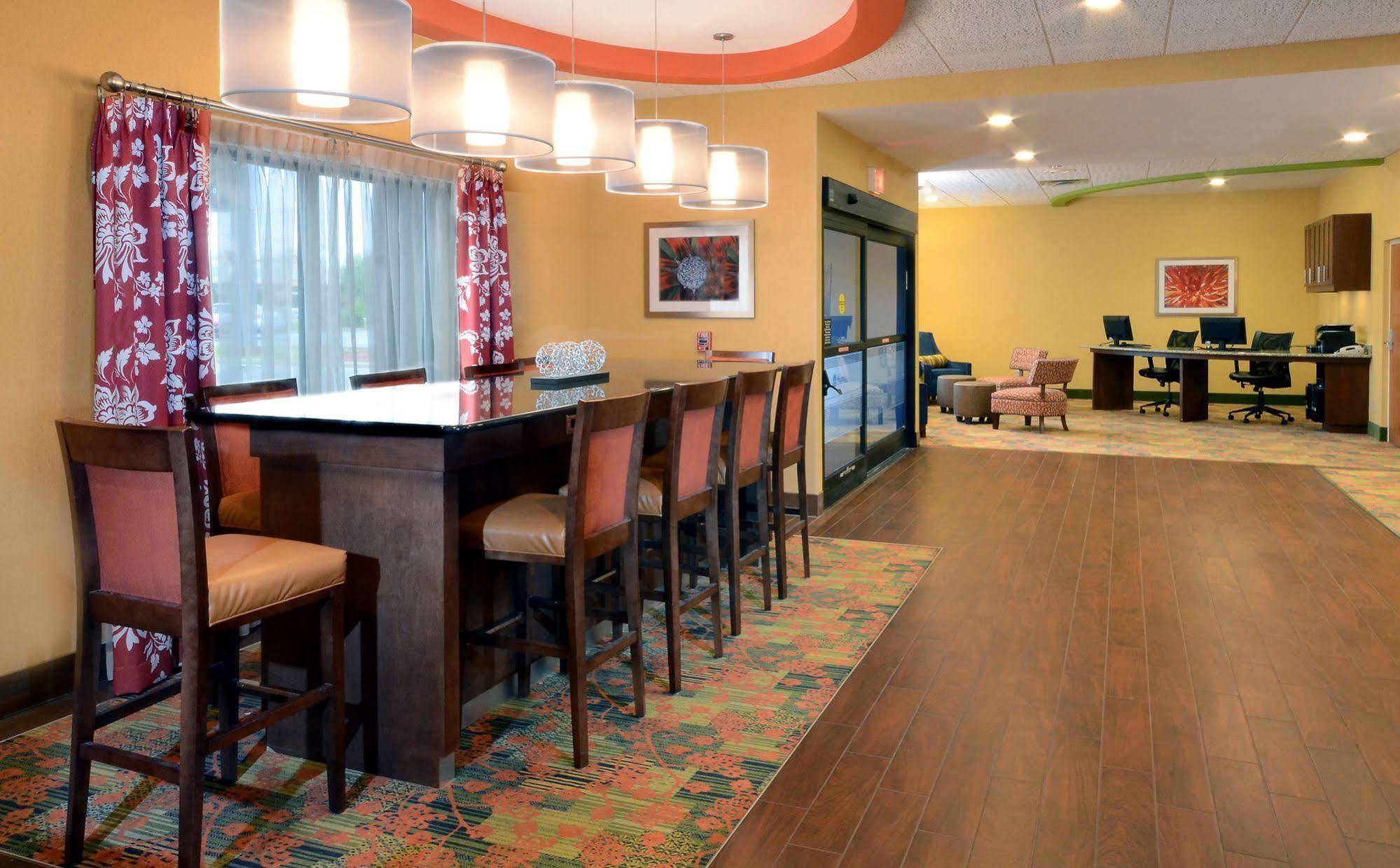 Hampton Inn Fayetteville Fort Bragg Extérieur photo